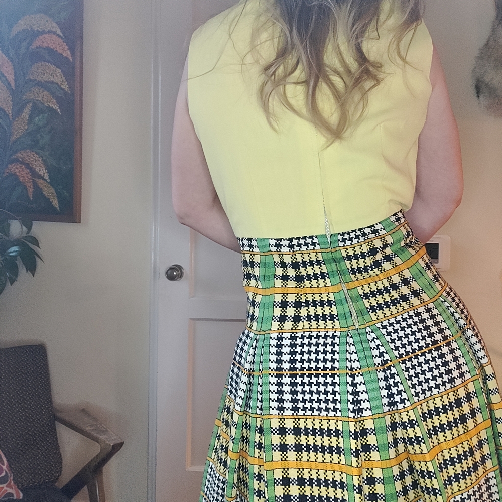 Vintage Plaid Skirt And Jacket Set - Picture 11 of 15